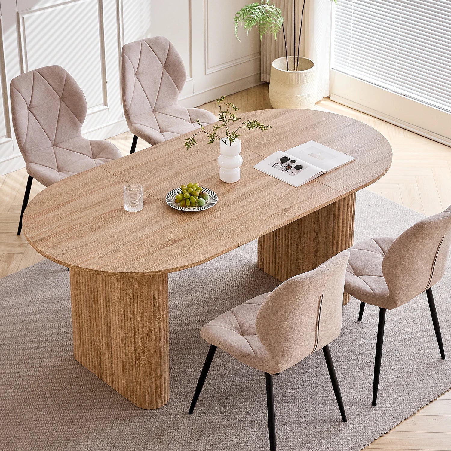EGOONM  Modern Dining Table Oval Fluted Pedestal Kitchen Table 6-8 Seater Wooden Dinner Table for Dining Room