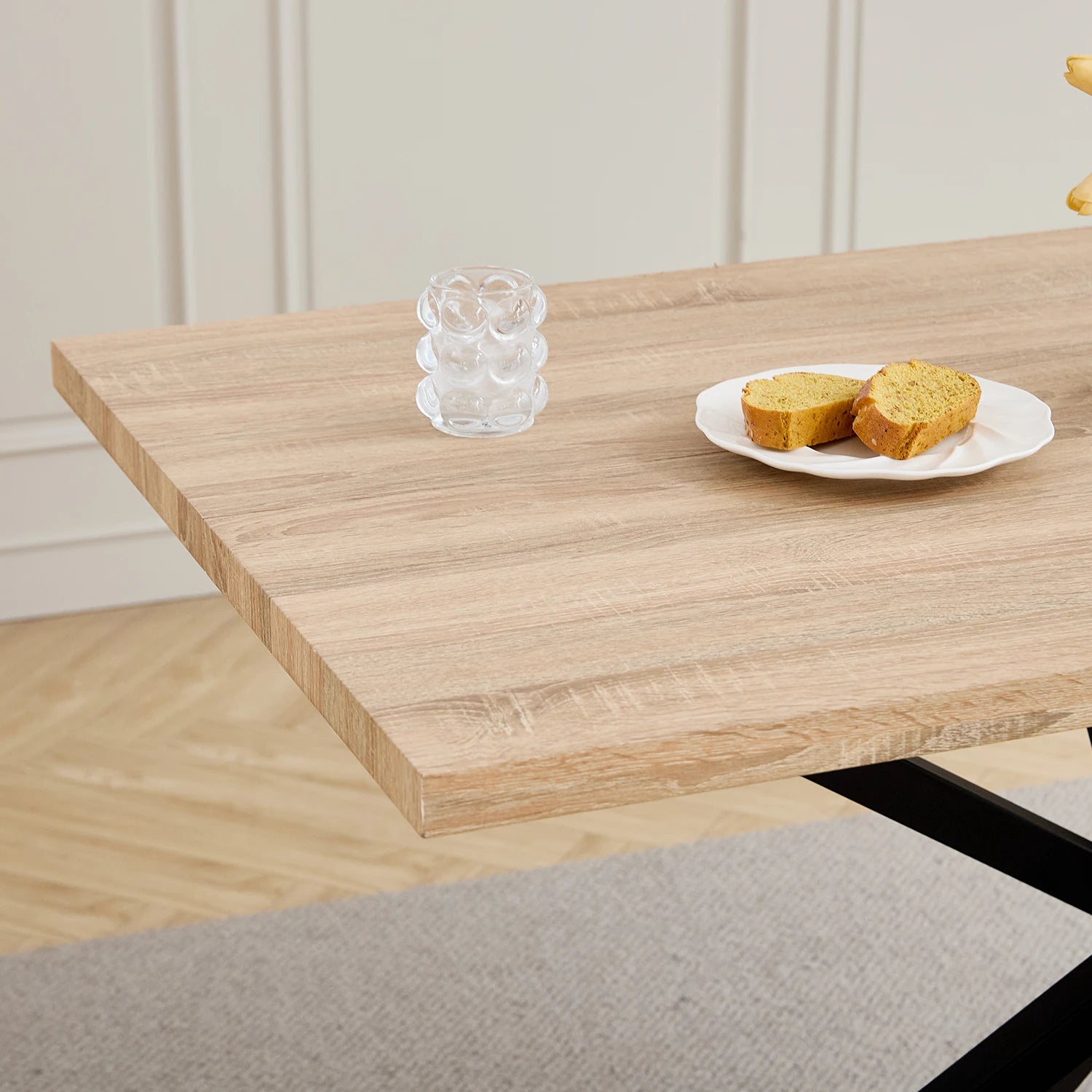 Modern Minimalist Rectangular Dining Table With Metal Base, For 4 - 6 People, Suitable For Kitchen/Dining Room, 140*80cm